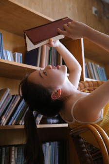 精油按摩女学生三级